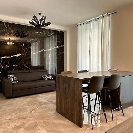 Magic Place Bergamo! Classy Apartment In The Heart Of The City Luaran gambar