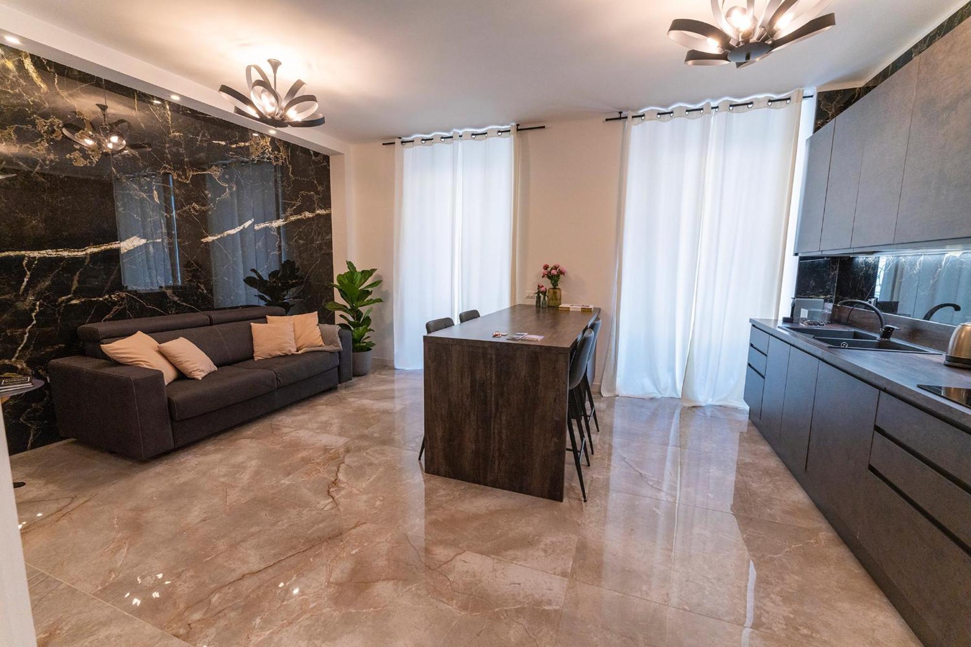 Magic Place Bergamo! Classy Apartment In The Heart Of The City Luaran gambar