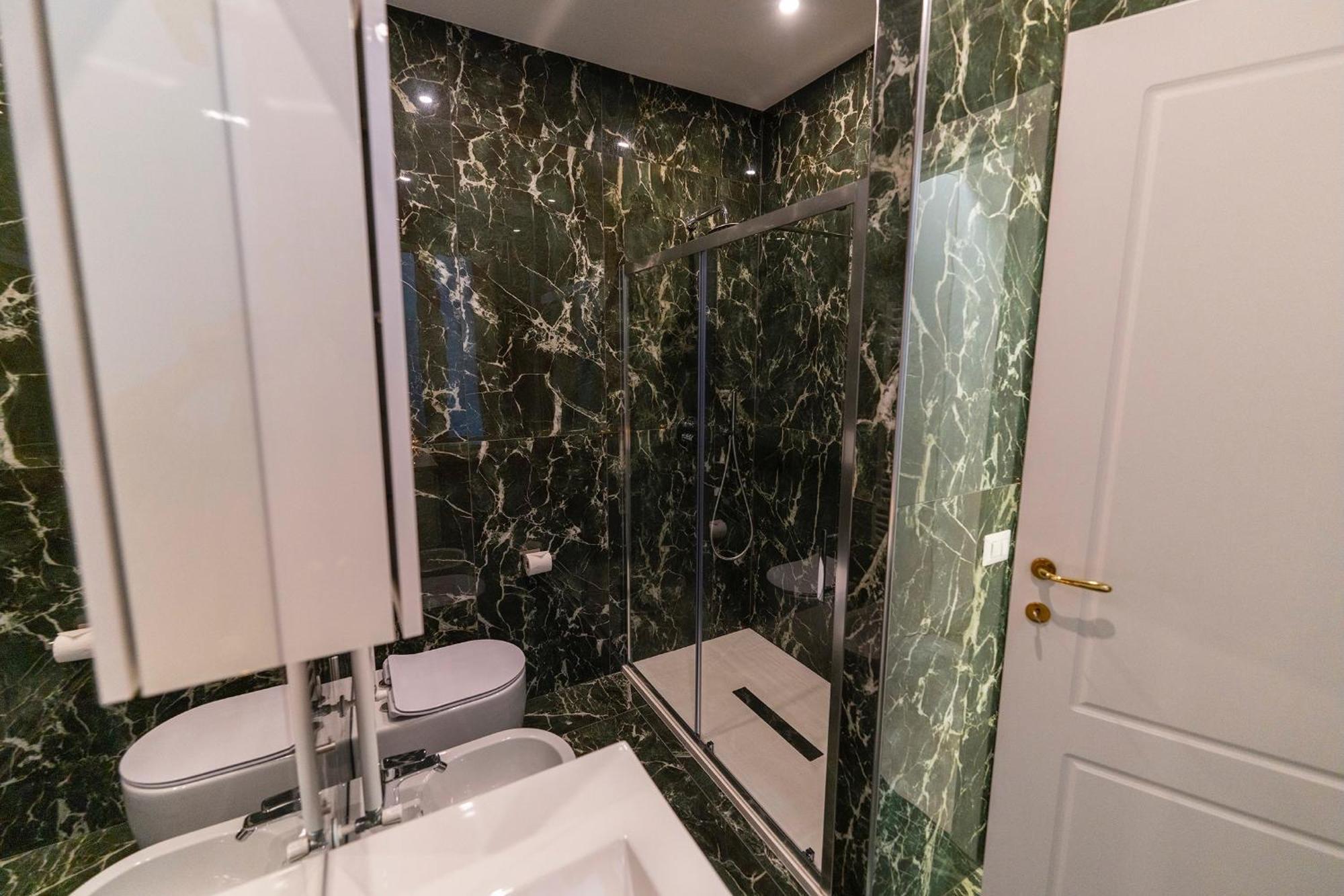 Magic Place Bergamo! Classy Apartment In The Heart Of The City Luaran gambar